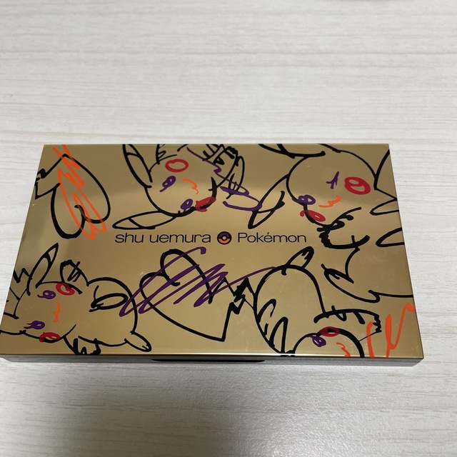 shu uemura(シュウウエムラ)のshu uemura Pokémon アイシャドウ コスメ/美容のベースメイク/化粧品(アイシャドウ)の商品写真