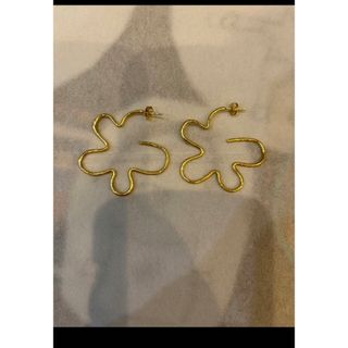 フラワー(flower)のflower ピアス(ピアス)