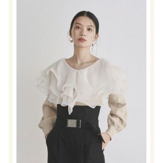 未使用 フレイアイディー フリルカラーニット
