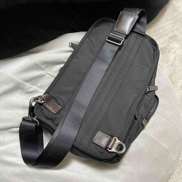 TUMI(トゥミ)のTUMI スリング バッグ メンズのバッグ(ショルダーバッグ)の商品写真