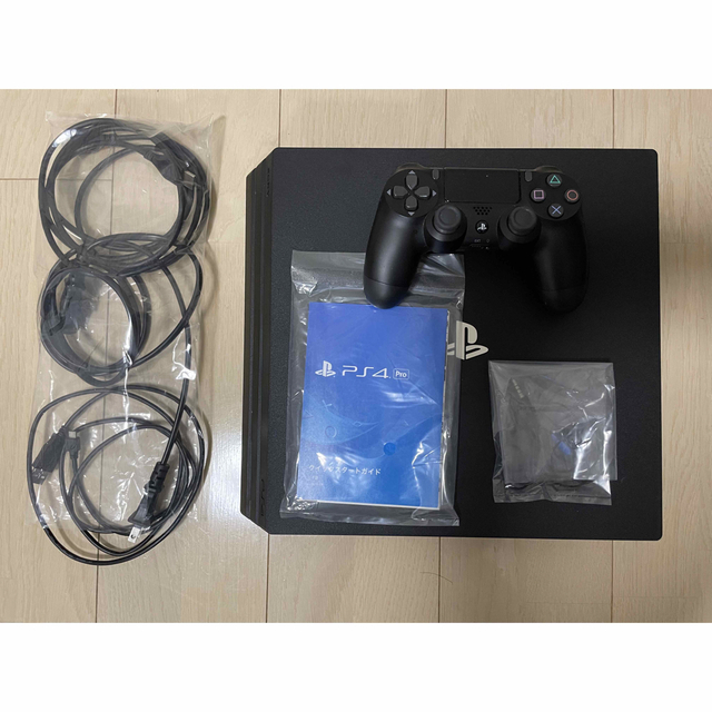 SONY PlayStation4 Pro 本体  CUH-7000BB01