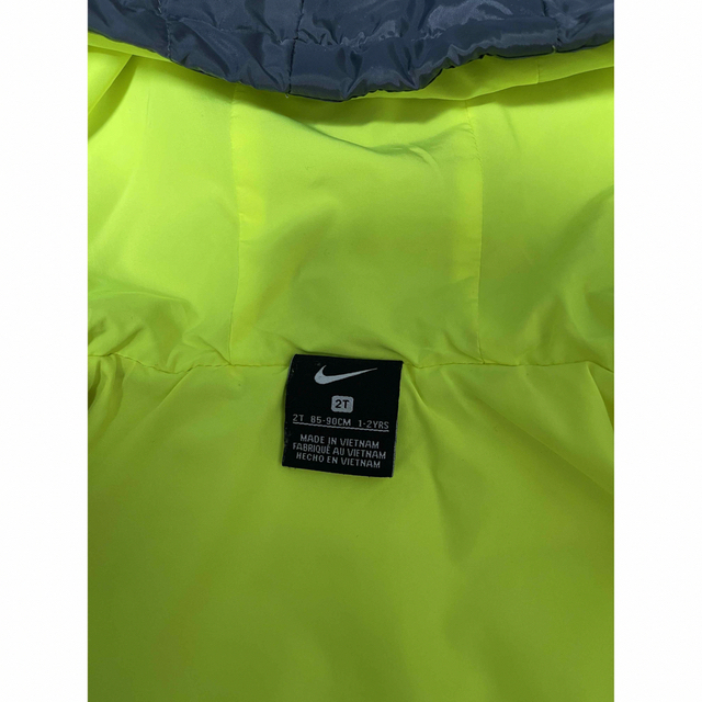 NIKE(ナイキ)のNIKEダウンジャンパー・90センチ キッズ/ベビー/マタニティのキッズ服男の子用(90cm~)(ジャケット/上着)の商品写真