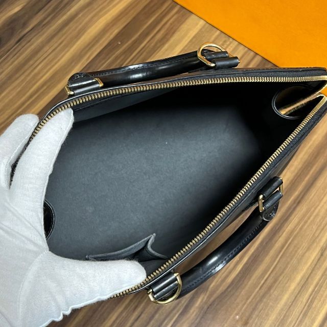 ⭐️極美品⭐️ルイヴィトン ハンドバッグ アルマ エピ M52142-