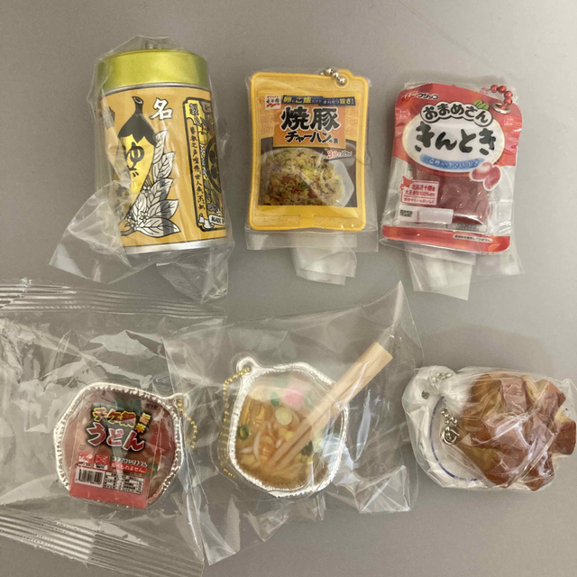 食品ガチャまとめ売り11点（※正露丸もあります） エンタメ/ホビーのフィギュア(その他)の商品写真