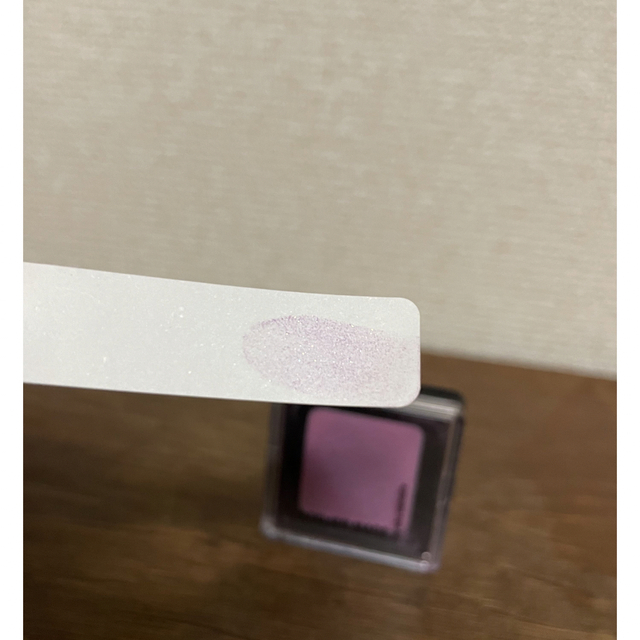 shu uemura(シュウウエムラ)のシュウウエムラ アイシャドウ　ピンク コスメ/美容のベースメイク/化粧品(アイシャドウ)の商品写真