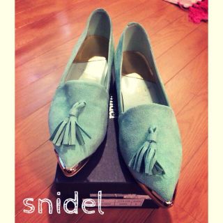 スナイデル(SNIDEL)のsnidel★タッセルフラットシューズ(ローファー/革靴)