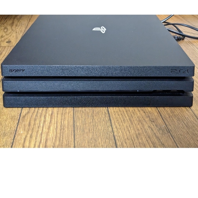PS4 Pro(SSD 500GB) CUH-7100B PS4 Pro(SSD 500GB) CUH-7100B