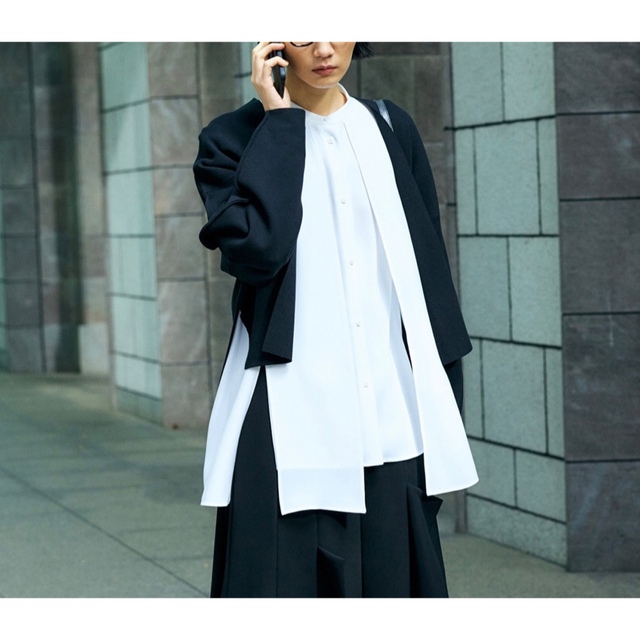 新品* ENFOLD・今季・即完売・RAMDOM SLIT BLOUSE | フリマアプリ ラクマ