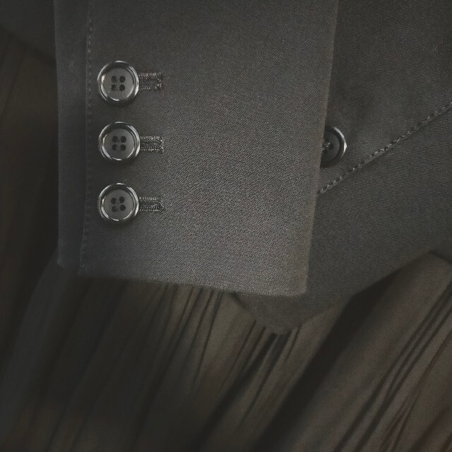 ELLE(エル)のELLE テーラードジャケット スカートセット 黒 L レディースのフォーマル/ドレス(スーツ)の商品写真