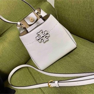 トリーバーチ(Tory Burch)のトリーバーチ マックグロー スモール バケットバッグ  (ショルダーバッグ)