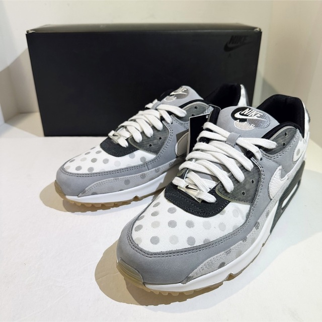 NIKE(ナイキ)のNIKE★AIR MAX90/エアマックス90NRG★ホワイトポルカドット★29 メンズの靴/シューズ(スニーカー)の商品写真