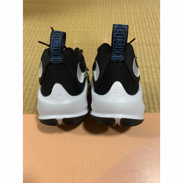 NIKE(ナイキ)の26,5cm 新品　 NIKE/ナイキ バスケットボール バスケットシューズ メンズの靴/シューズ(スニーカー)の商品写真