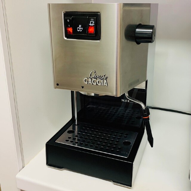 スマホ/家電/カメラセミオート エスプレッソマシン GAGGIA CLASSIC