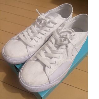 ナイキ(NIKE)のNIKE　SB　ブレーザー　コート　25.5(スニーカー)