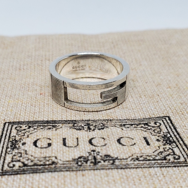 Gucci(グッチ)の【 廃盤 中古品】グッチ 指輪 ブランデッドレギュラー Gリング メンズのアクセサリー(リング(指輪))の商品写真