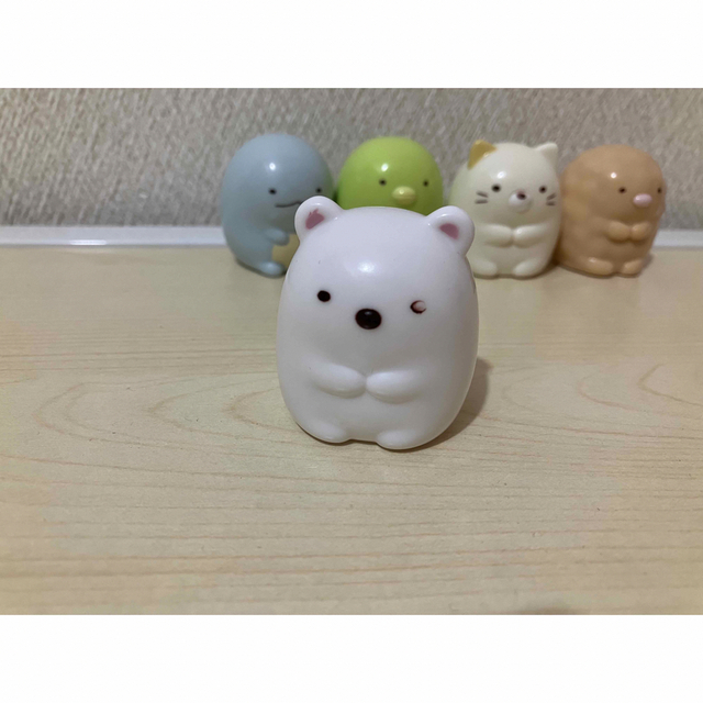 すみっコぐらし　フィギュア エンタメ/ホビーのおもちゃ/ぬいぐるみ(キャラクターグッズ)の商品写真