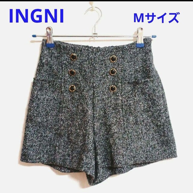 INGNI(イング)の美品！INGNI 秋冬 ショート丈パンツ グレー サイドファスナー レディースのパンツ(ショートパンツ)の商品写真