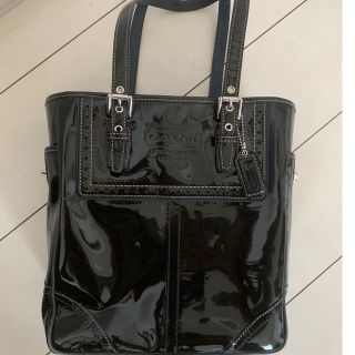 コーチ(COACH)のCOACHエナメルトートバッグ(トートバッグ)