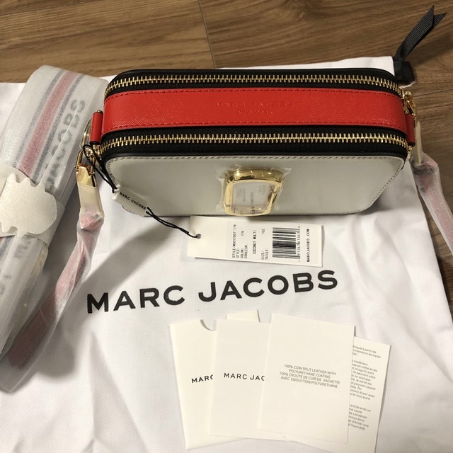 MARC JACOBS - 新品未使用☆MARC JACOBS マークジェイコブススナップ