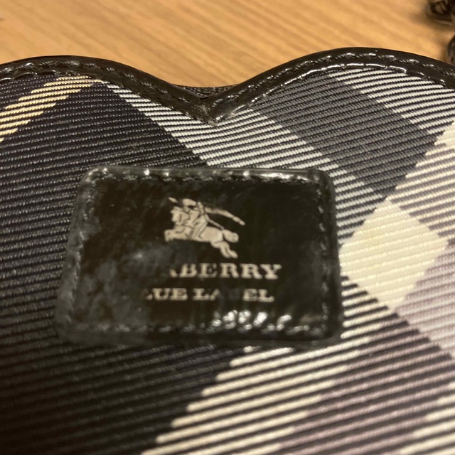 BURBERRY BLUE LABEL(バーバリーブルーレーベル)のバーバリーブルーレーベル　♡コインケース　キーチェーン レディースのファッション小物(コインケース)の商品写真