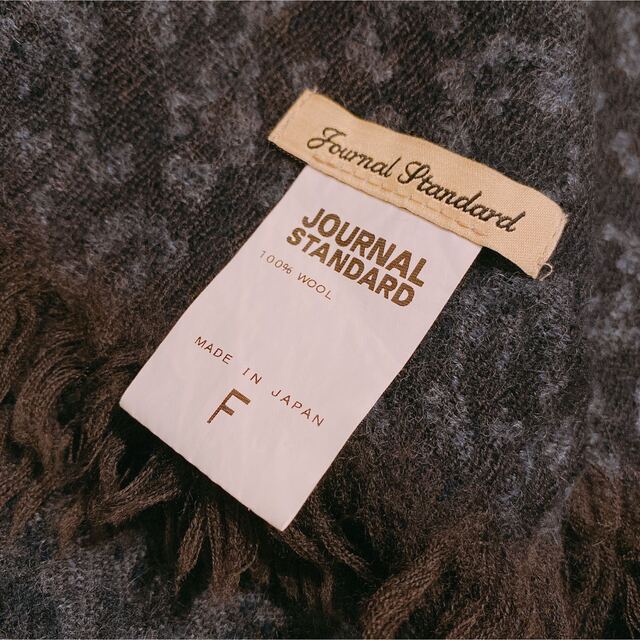 JOURNAL STANDARD(ジャーナルスタンダード)の【journal standard】メンズマフラー　レオパード柄　ネイビー メンズのファッション小物(マフラー)の商品写真