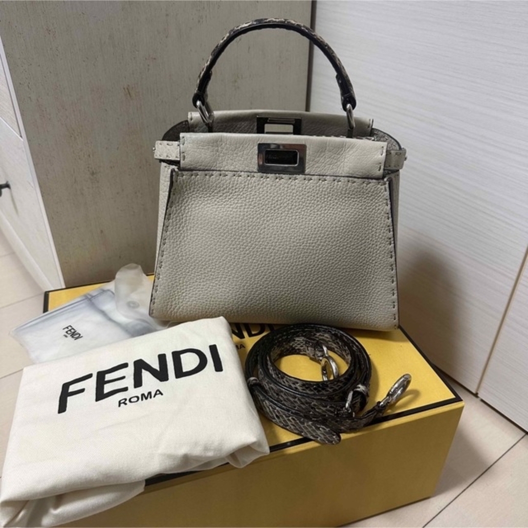 FENDI フェンディ ピーカブー ミニ スモール セレリア  パイソン 2WA