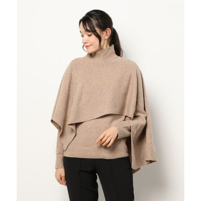 CASA FLINE(カーサフライン)のcasa fline ニットポンチョトップス（BEIGE） レディースのトップス(ニット/セーター)の商品写真