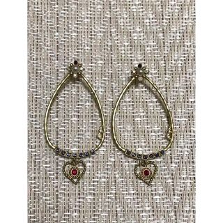 ジュジュ(joujou)のjoujou ジュジュ ビジュー ドロップ型 ピアス(ピアス)