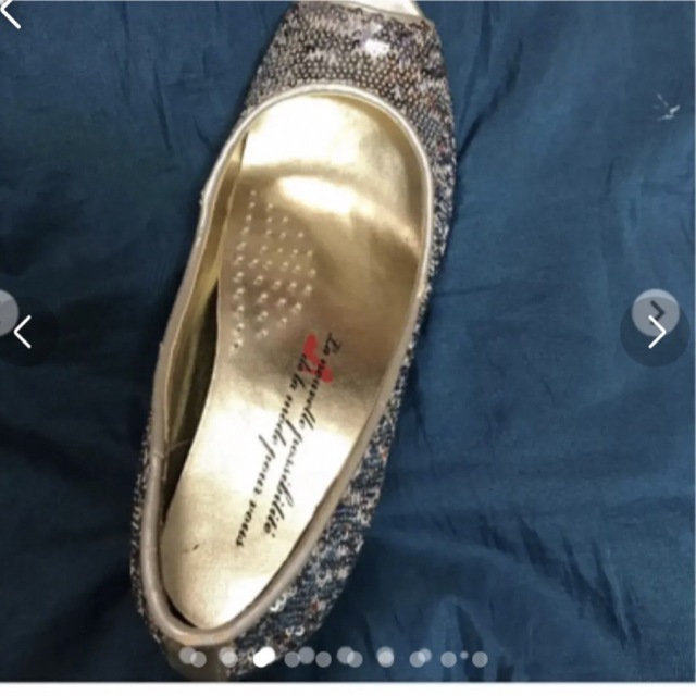 最終値下げ！スパンコール　パンプス(サイズより小さめ) レディースの靴/シューズ(ハイヒール/パンプス)の商品写真