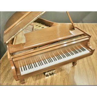 スタインウェイ 1970年製 Steinway M 100% 純正部品保証(ピアノ)