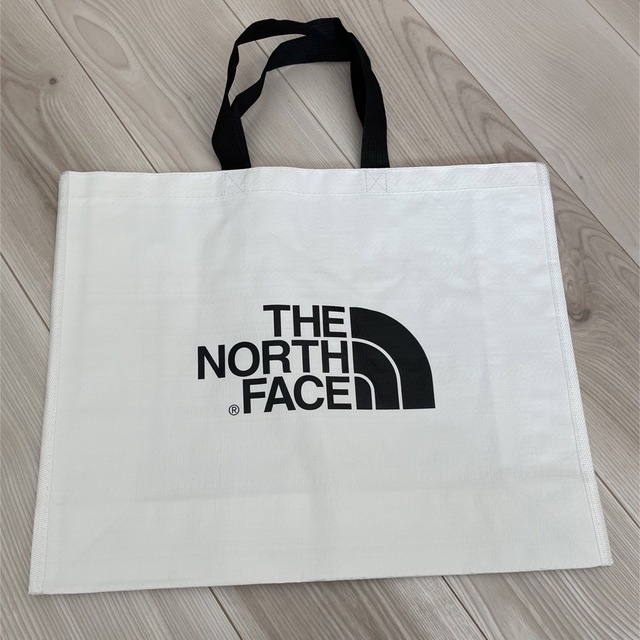 THE NORTH FACE(ザノースフェイス)の【2枚セット】NEWノースフェイス エコバッグ ショッピングバッグ レディースのバッグ(エコバッグ)の商品写真