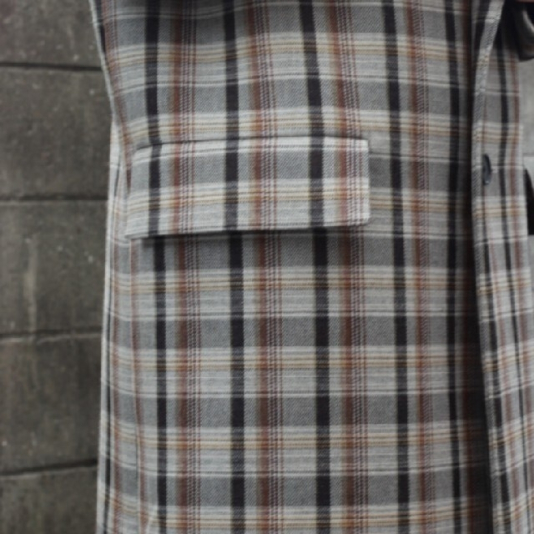 AURALEE(オーラリー)のAURALEE　新品　タグ付き　チェック　チェスターコート レディースのジャケット/アウター(チェスターコート)の商品写真