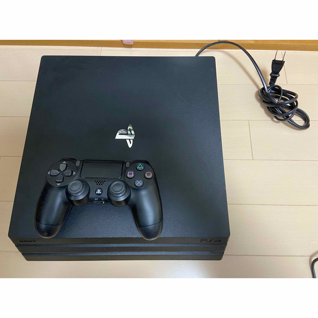 PlayStation 4 Pro 1TB ジェットブラック