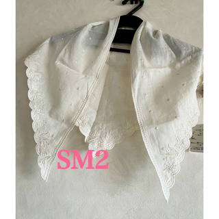 サマンサモスモス(SM2)の新品タグ付sm2 ドット刺繍三角スカーフ　綿100% キナリ　サマンサモスモス (バンダナ/スカーフ)