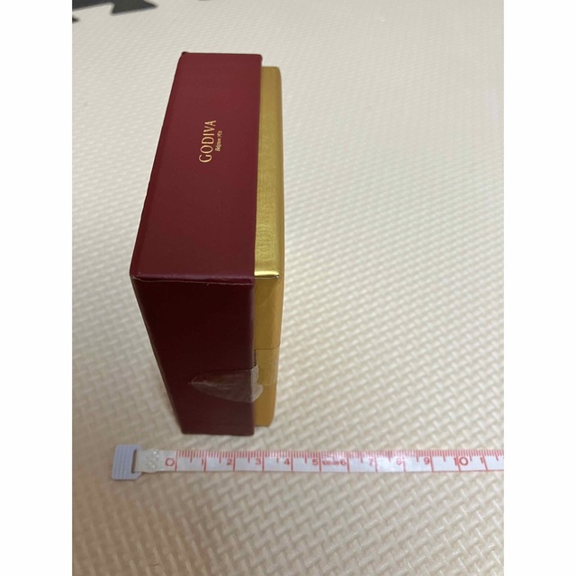 GODIVA(ゴディバ)の【最終値下げ】　空き箱　GODIVA  ゴディバ エンタメ/ホビーのエンタメ その他(その他)の商品写真