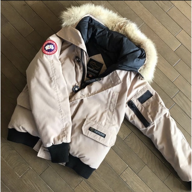 CANADA GOOSE(カナダグース)のリボン様専用 レディースのジャケット/アウター(ダウンジャケット)の商品写真