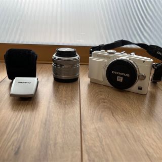 オリンパス(OLYMPUS)の★OLYMPUS PEN lite E-PL6★(ミラーレス一眼)