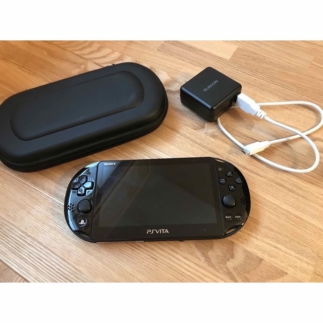 PS VITA PCH-2000ゲームソフト/ゲーム機本体