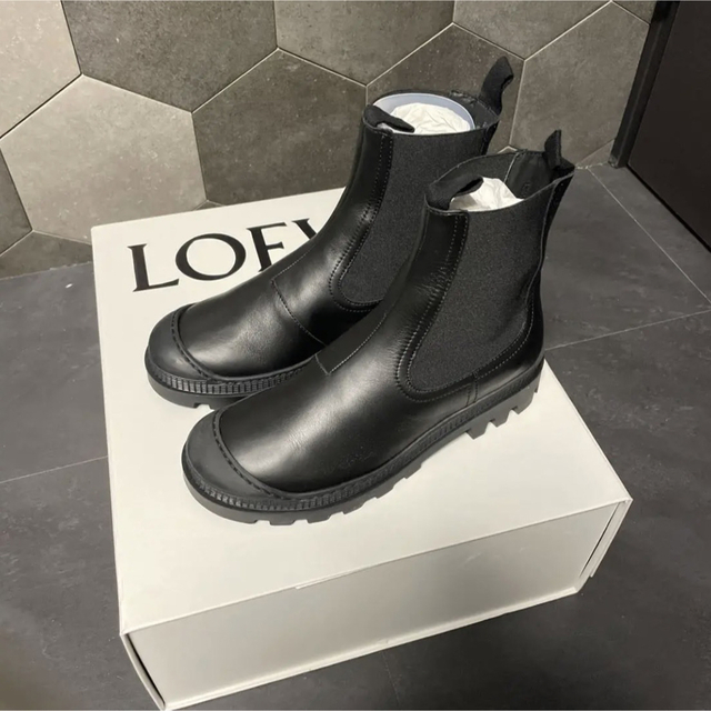 最新入荷 LOEWE - ロエベ チェルシーブーツ(ブラックサイズ37
