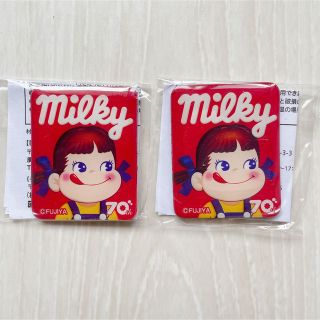 ペコちゃん70周年マグネット　2個セット　非売品(キャラクターグッズ)