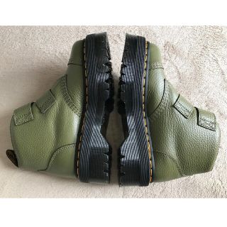 【Dr.Martenes】DEVON FLOWER 2ストラップ ブーツ 厚底