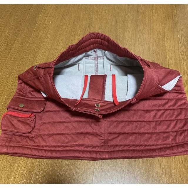 FILA(フィラ)のフィラ　ゴルフ　スカート　厚手　暖かい　赤系　レディースＬ　一度使用のみ　極美品 スポーツ/アウトドアのゴルフ(ウエア)の商品写真