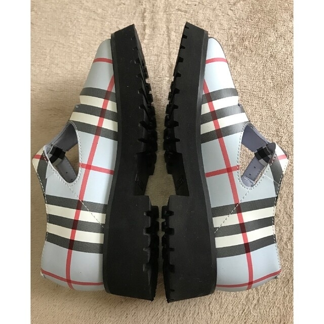 BURBERRY(バーバリー)のバーバリー　Burberry ベビー ヴィンテージ チェックローファー　19.5 キッズ/ベビー/マタニティのキッズ靴/シューズ(15cm~)(ローファー)の商品写真