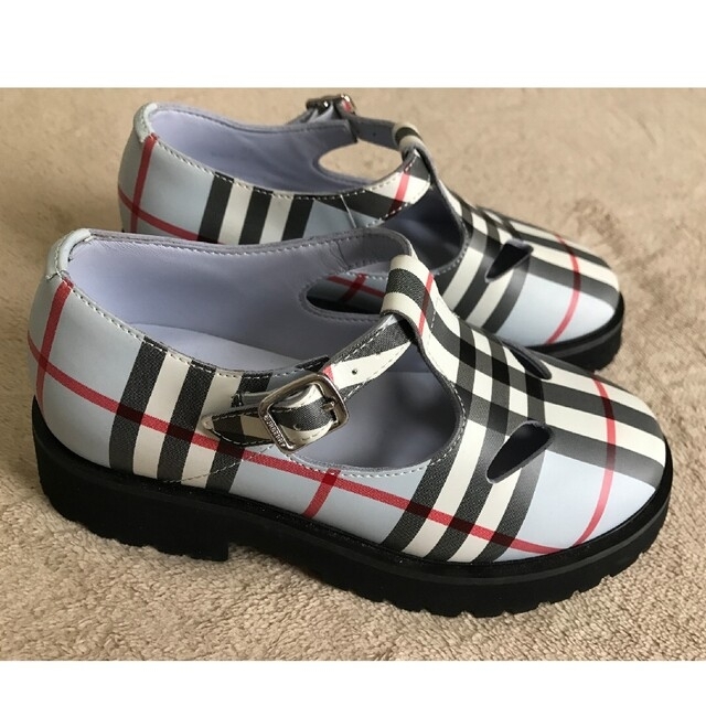 BURBERRY(バーバリー)のバーバリー　Burberry ベビー ヴィンテージ チェックローファー　19.5 キッズ/ベビー/マタニティのキッズ靴/シューズ(15cm~)(ローファー)の商品写真