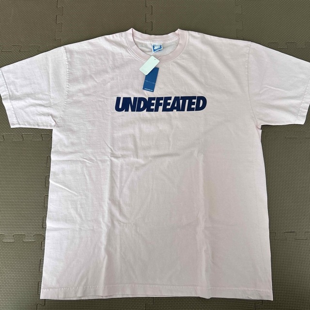 UNDEFEATED(アンディフィーテッド)のUNDEFEATED Tシャツ メンズのトップス(Tシャツ/カットソー(半袖/袖なし))の商品写真