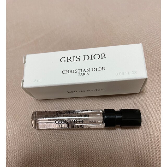 Christian Dior(クリスチャンディオール)のメゾン　クリスチャン　ディオール　グリ　ディオール　オードゥ　パルファン コスメ/美容の香水(ユニセックス)の商品写真