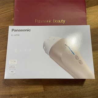 パナソニック(Panasonic)の⭐︎ 新品Panasonic 脱毛器 ES-WP98-N ゴールド 光エステ⭐︎(脱毛/除毛剤)