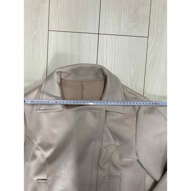 お値下げ！ライダースジャケット　スェード調　薄ピンク レディースのジャケット/アウター(ライダースジャケット)の商品写真