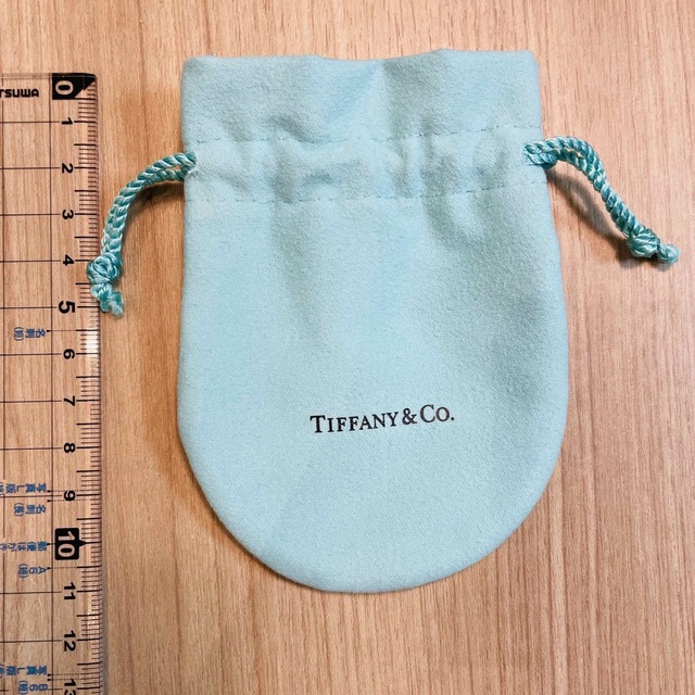 Tiffany & Co.(ティファニー)のティファニー　巾着袋　2サイズ レディースのバッグ(ショップ袋)の商品写真