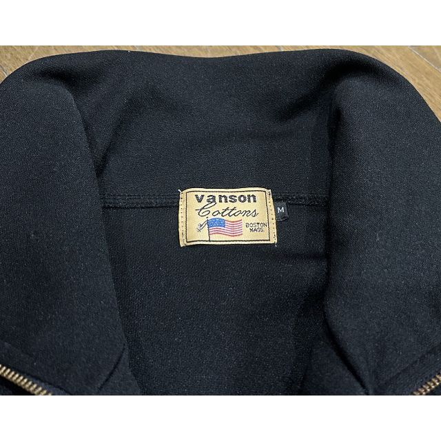 VANSON(バンソン)の＊vanson メタルスカル 刺繍 ライン入 トラックジャケット ジャージ M メンズのジャケット/アウター(ブルゾン)の商品写真